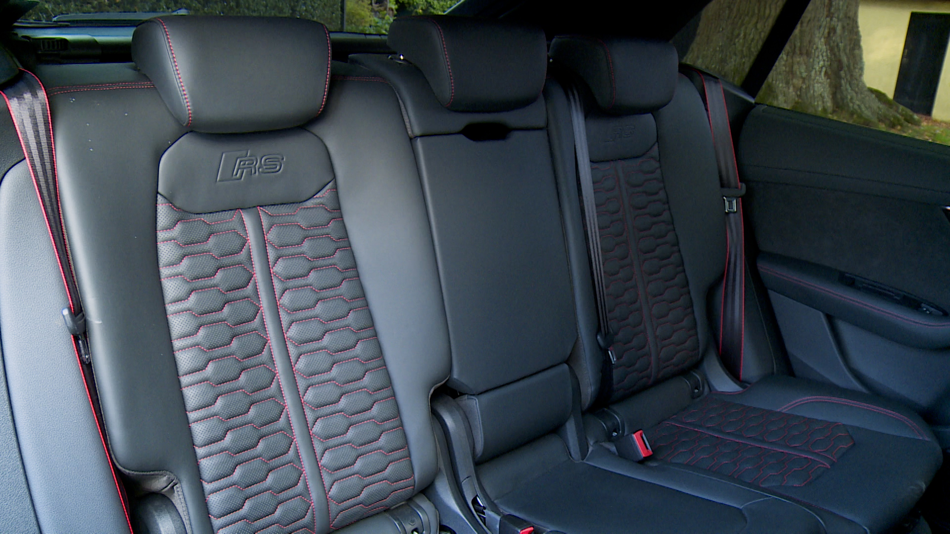 AUDI RS Q8 ESTATE RS Q8 TFSI Quattro Carbon Black 5dr Tiptronic